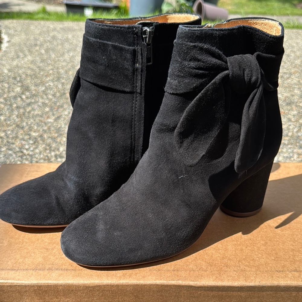 Madewell Black Suede Ankle Booties